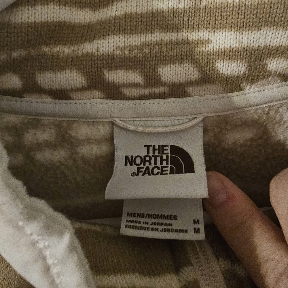 The North Face Mens Gordon Geometric Print 1/4 Zip Fleece Sweatshirt Size M - Picture 3 of 7